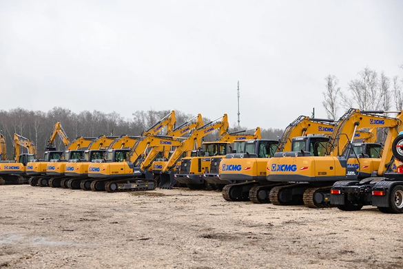 Парк экскаваторов XCMG